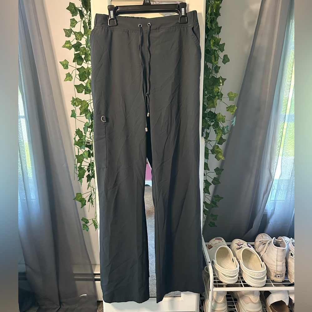 pewter (dark gray) extra small petite scrub pants! brand: easy stretch